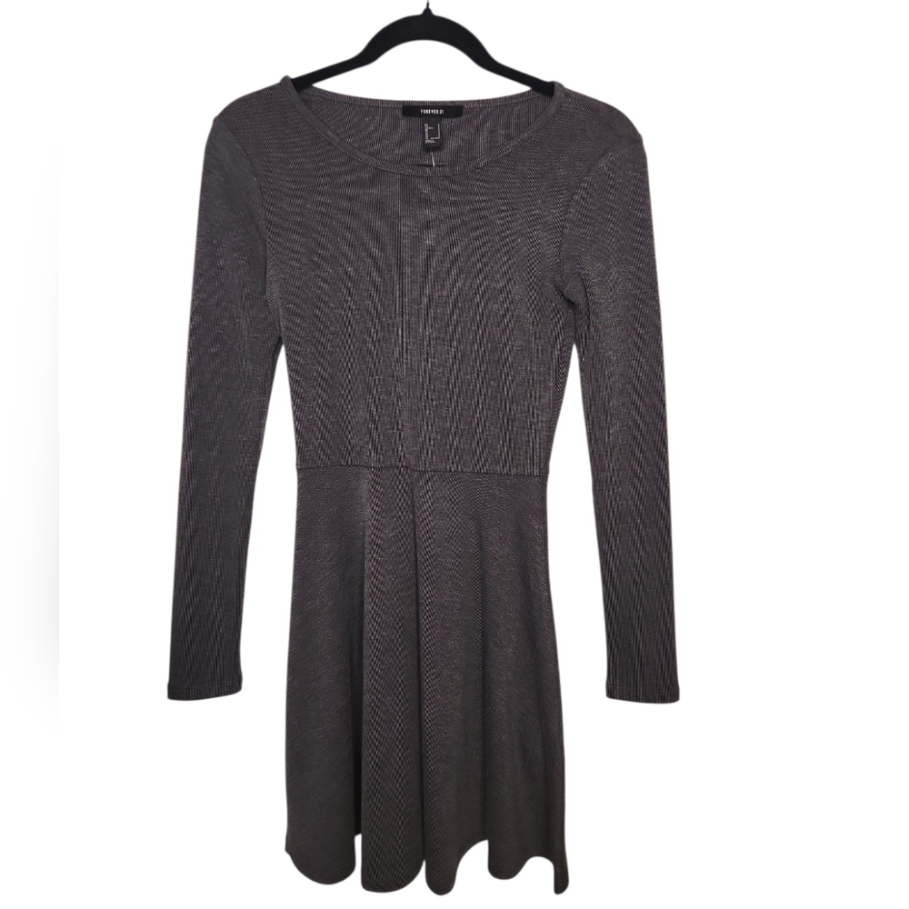 NWT Forever 21 Charcoal Gray Fit and Flare Long Sleeve Knit Dress Size S